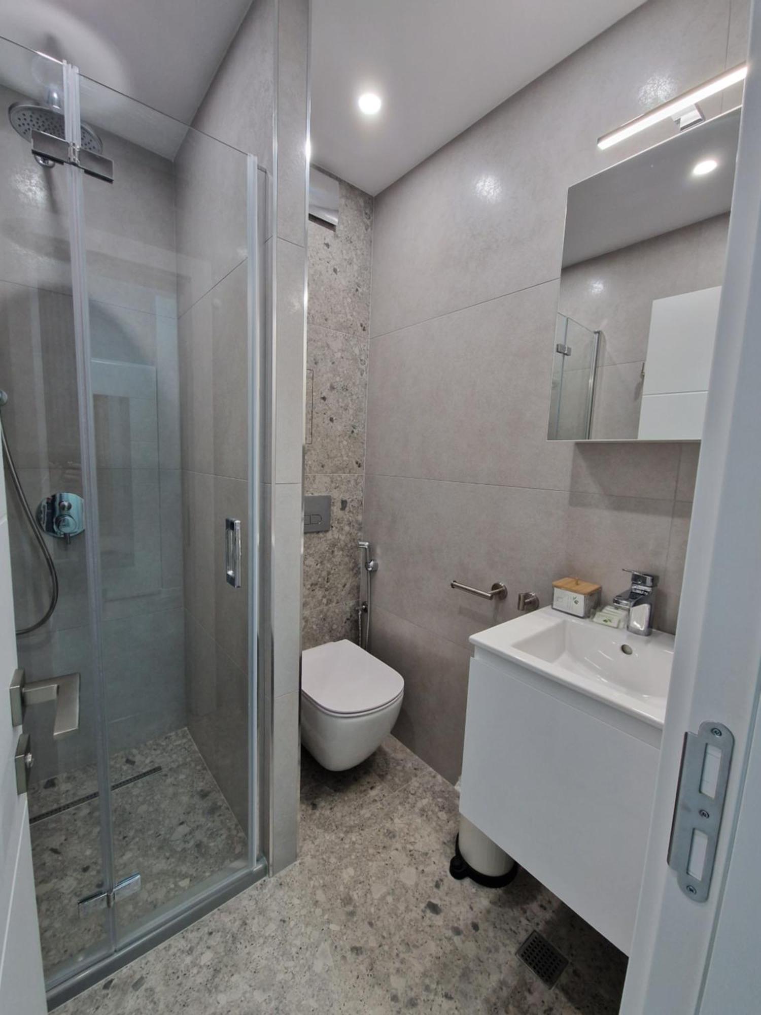 Sun Home In Plovdiv Center Ngoại thất bức ảnh